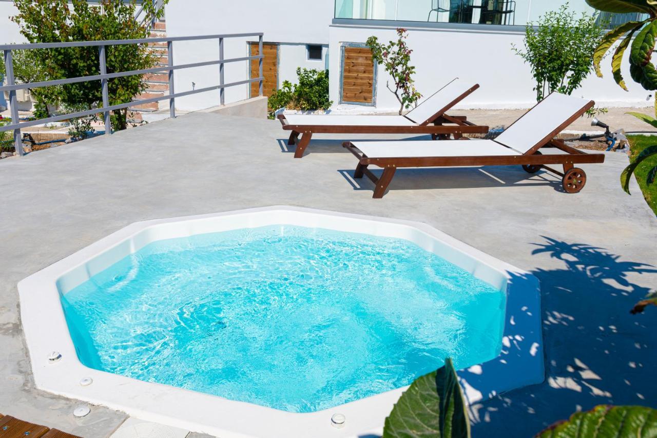 Queen'S Gem Luxury Villa - Heated Jacuzzi & Pool Hersonissos  Exteriör bild