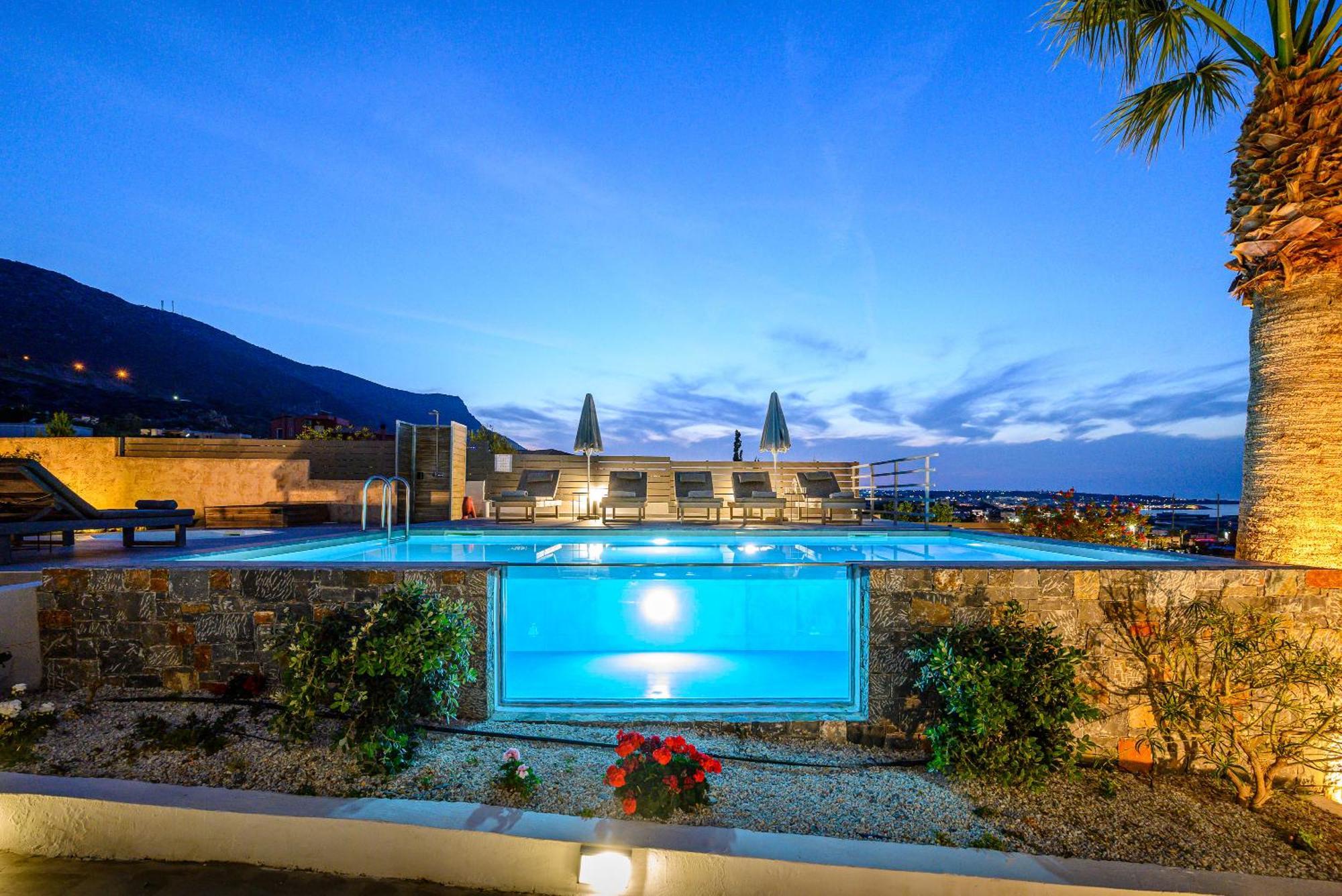 Queen'S Gem Luxury Villa - Heated Jacuzzi & Pool Hersonissos  Exteriör bild